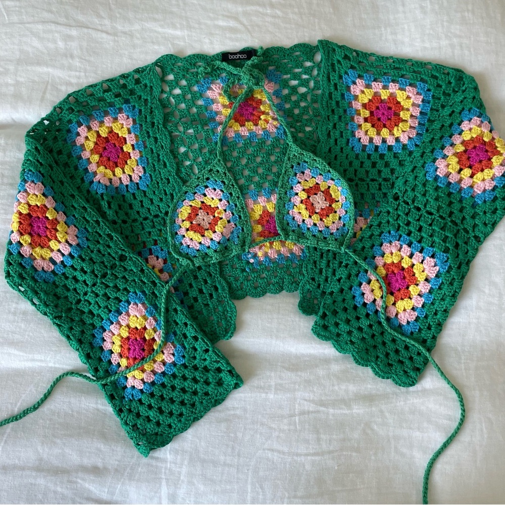 Boohoo colorful crochet set